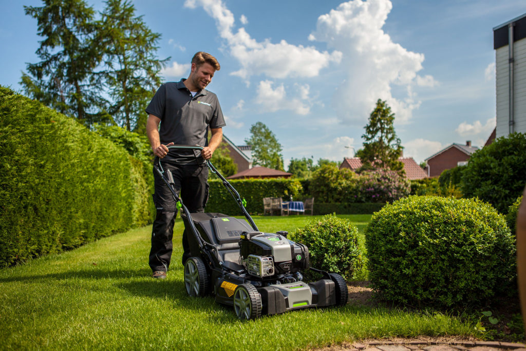 Rotary Lawnmowers Archives - lawnmowermecca.co.za